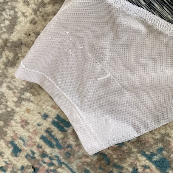 Workout crop leggings - Picture 2 of 6